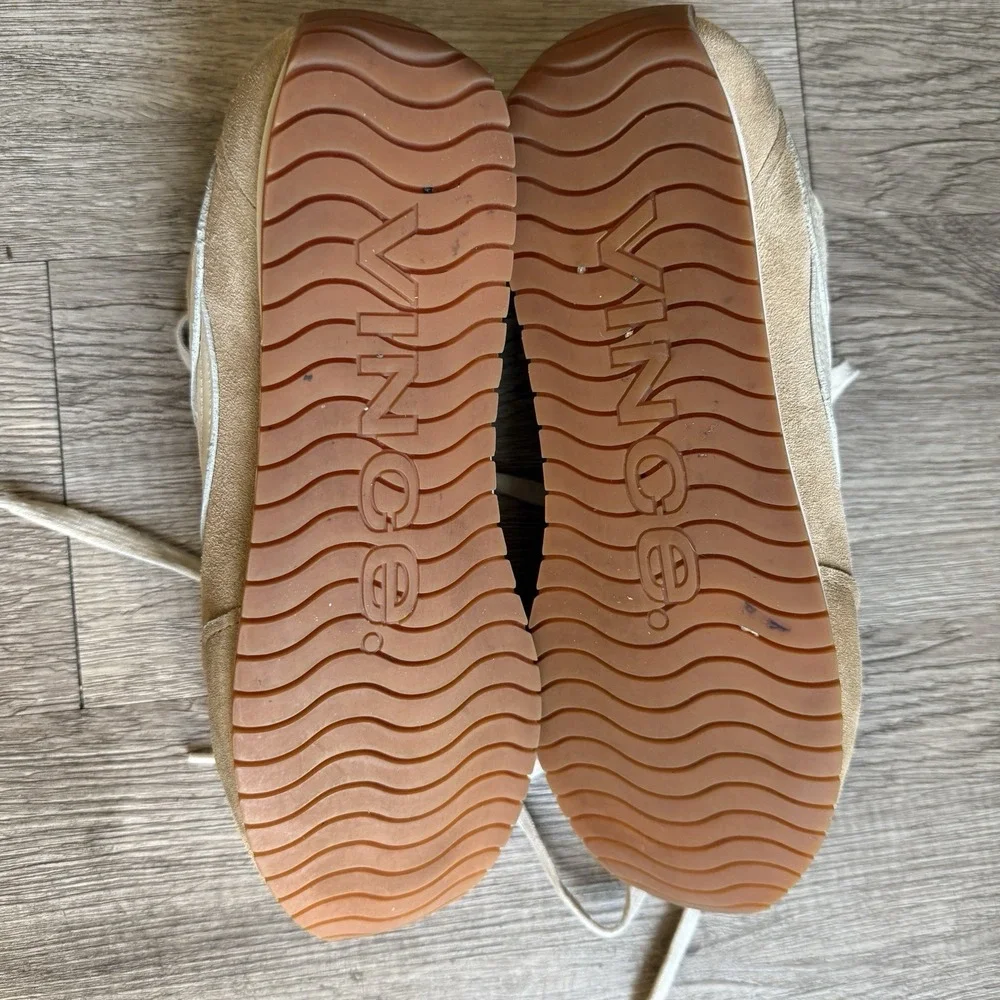 Vince Oasis New Camel Suede and Leather Runner Sneaker Size 10 Women‎ White Foam